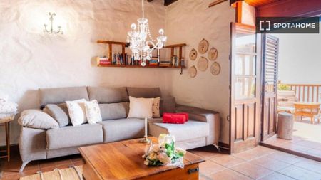2 room luxury Apartment for rent in Adeje, Spain - Photo 5