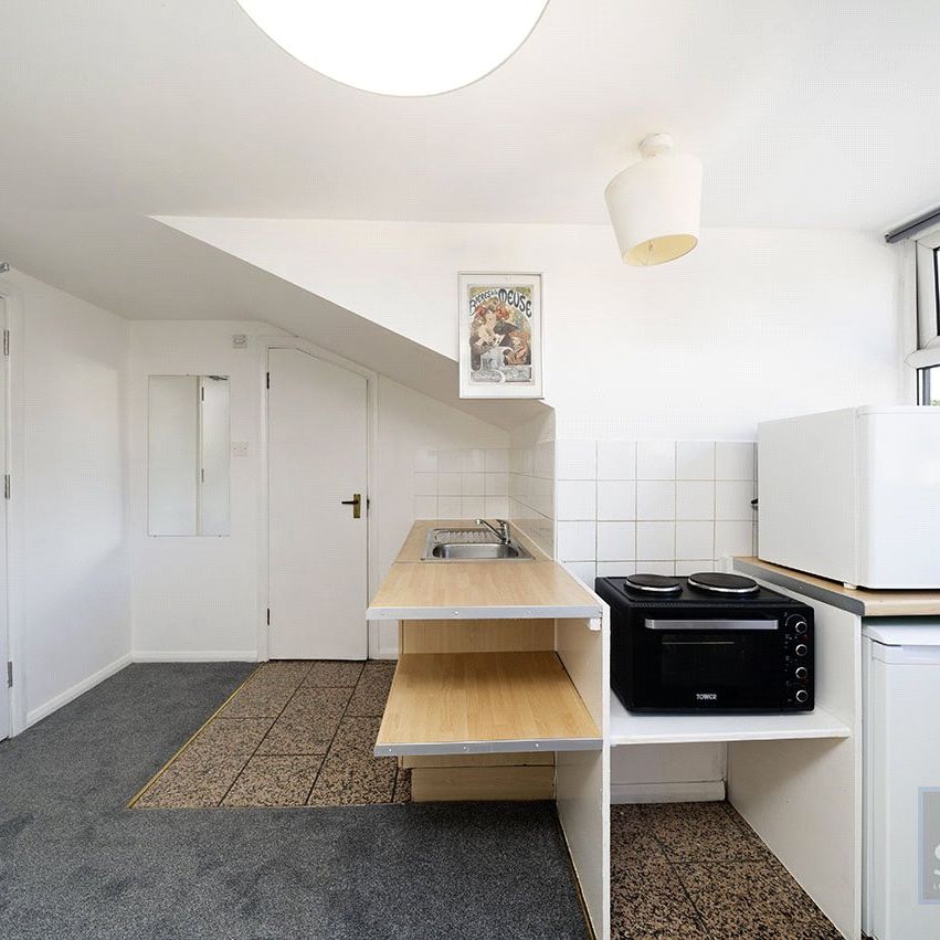 Belsize Park, London - Photo 1