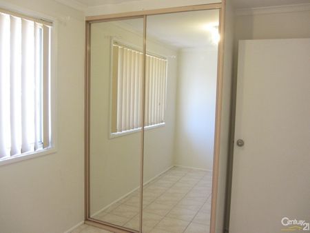 Neat & Tidy Brick Veneer House - Photo 2
