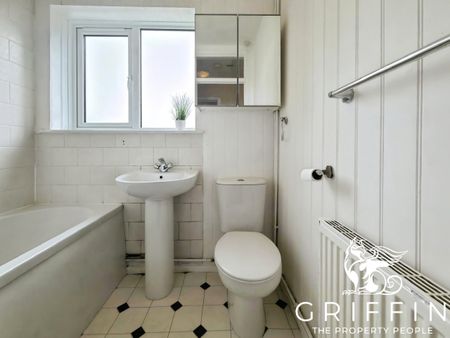 Kent Road, Grays, RM17 - Photo 5