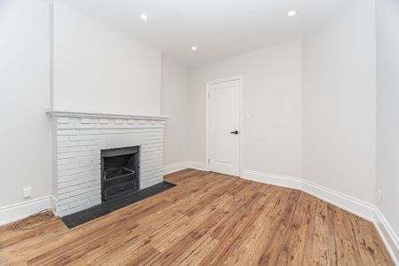 For Lease - 84 Earlscourt Avenue Unit# Main, Toronto, Ontario - Photo 2