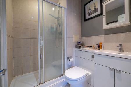 2 bedroom flat to rent - Photo 5