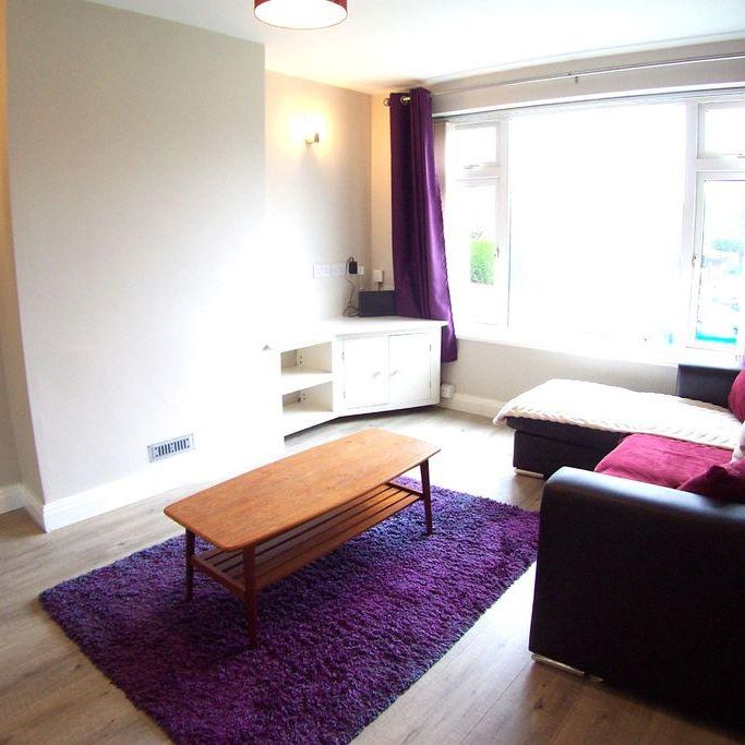 3 bedroom semi-detached house to rent - Photo 1