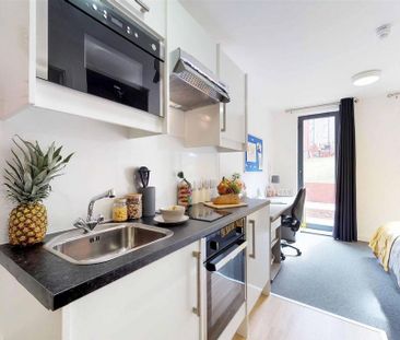 Studio to rent - Photo 5