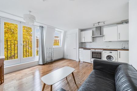 1 bedroom flat to rent - Photo 2