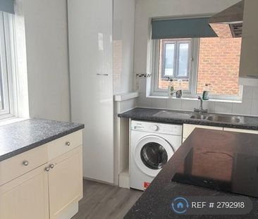 2 bedroom maisonette to rent - Photo 4