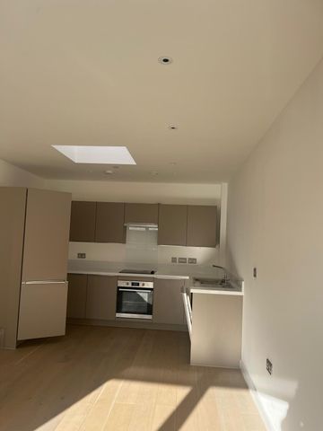 29 Victoria Avenue, Southend On Sea, Essex, SS2 - Photo 3