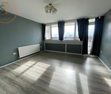 3 bedroom flat to rent - Photo 1
