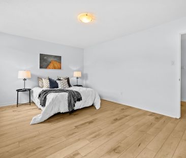 For Lease - 381 Moffatt Pond Court, Barrhaven, Ontario - Photo 2