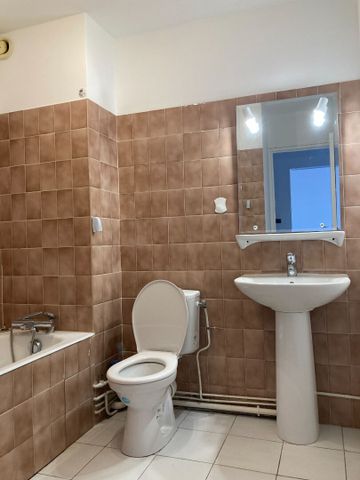 Location Appartement 2 pièces 49m² - Photo 2