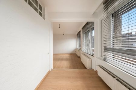 Appartement te huur - Photo 2