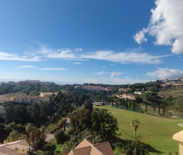 Atico en alquiler en Cortijo de Torrequebrada, Benalmadena - Photo 6
