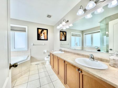 For Lease - 4681 Webb Street, Burlington, Ontario - Photo 3