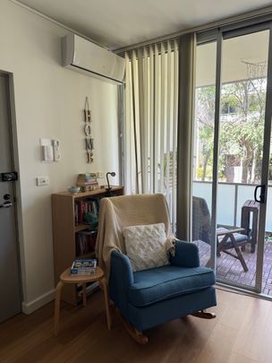 Rosebery - Photo 1