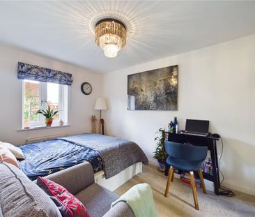 3 bedroom semi-detached house to rent - Photo 4