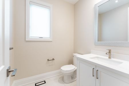 For Lease - 119 Jay Street, Toronto, Ontario - Photo 3