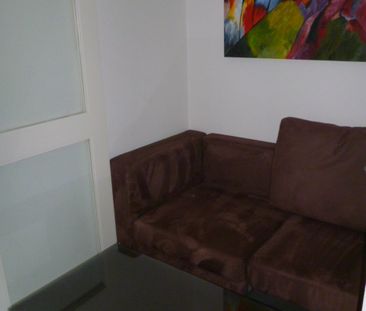 18/589 Glenferrie Road, Hawthorn VIC 3122 - Apartment For Rent | Do... - Photo 2