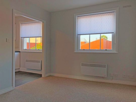 1 Bed Flat, Old Kent Road, SE1 - Photo 1