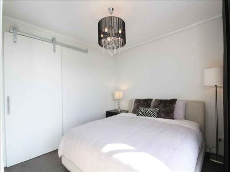 Spacious North Facing with City Views + Parking - Photo 3