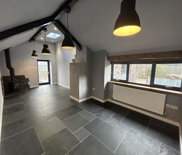 2 bedroom property to rent - Photo 1