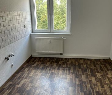 Ammendorf! 2-Zimmer-Wohnung im sanierten Altbau! - Photo 1