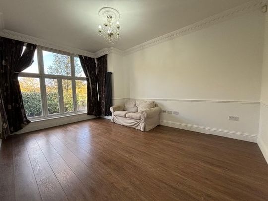 Whipps Cross Road, E11, Property for rent - Photo 1