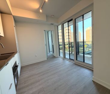 For Lease - 1 Fairview Road Unit# 313, Mississauga, Ontario - Photo 6