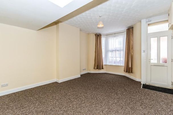 2 bedroom house to rent - Photo 1