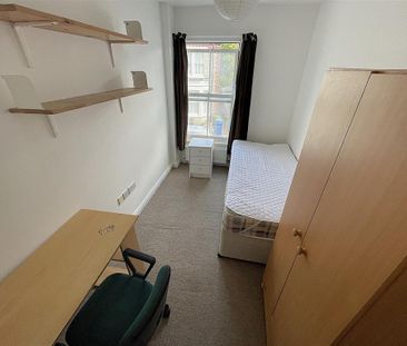 7 bedroom house share to rent - Photo 2