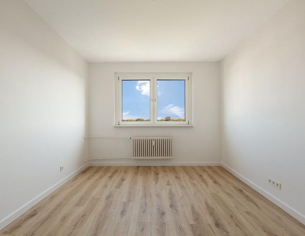 Erstbezug nach Sanierung! Tolle 2-Zimmer Wohnung mit Blick über Berlin-Spandau! - Foto 1