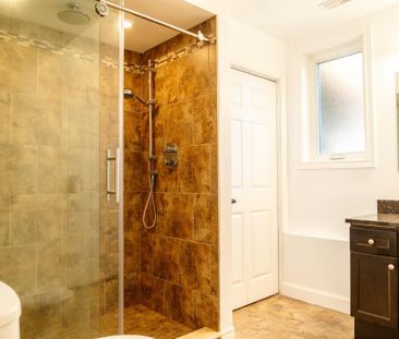 For Lease - 5 ilona Court Unit# LOWER, Brantford, Ontario - Photo 1