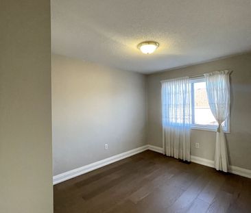 Detached Home For Lease | E8096904 - Photo 6