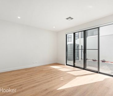 2/33 John Avenue, Tranmere SA, Belconnen - Photo 1