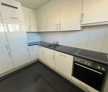 View up to the mountains! - Photo 1