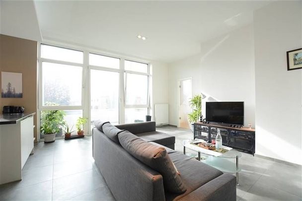 Appartement te huur - Photo 1