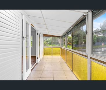 2 Amaroo Avenue, Ferny Hills, Qld 4055 - Photo 4