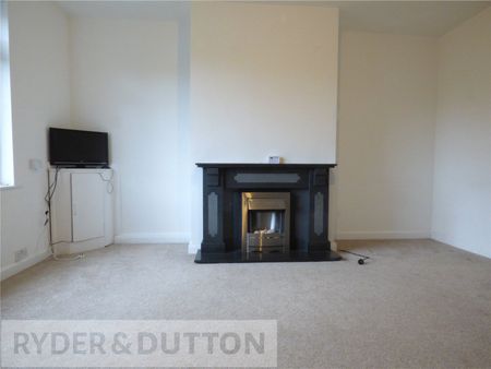 Lupin Avenue, Farnworth, Bolton, Greater Manchester, BL4 - Photo 2