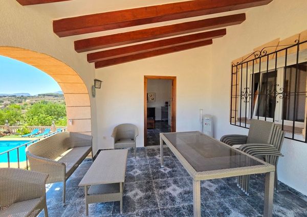 WIDE ESTATE FOR RENT IN TEULADA FOR LONG TERM