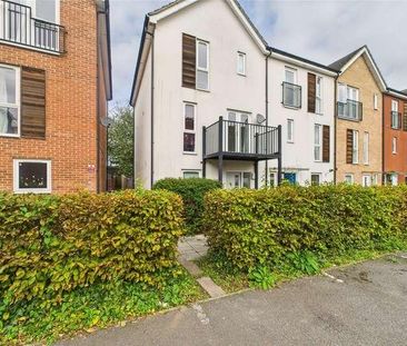 Vulcan Drive, The Parks, Bracknell, Berkshire, RG12 - Photo 4