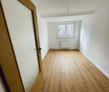 Gemütliche 3-Zimmer- Dachgeschoss-Wohnung - in der Innenstadt! - Foto 3