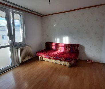 Calea Romanului apartament 52 mp, 2 camere, decomandat, de inchiria... - Photo 1