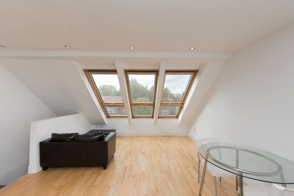 1 bedroom flat to rent - Photo 1