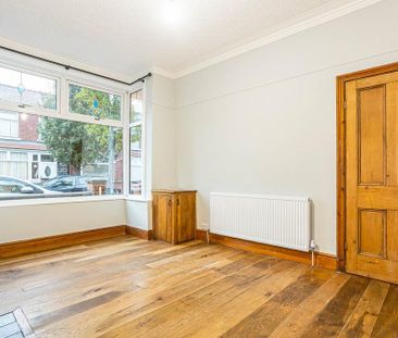 3 bedroom terraced house to rent - Photo 3