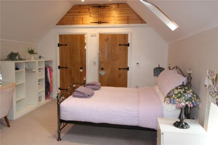 1 bedroom detached house to rent - Photo 4