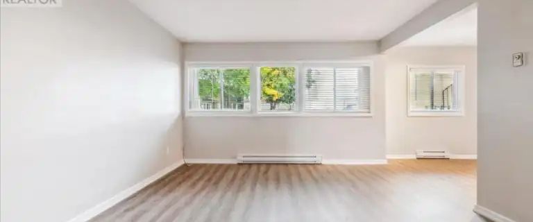 1 - 2350 QUEENSWAY DRIVE | 1 - 2350 QUEENSWAY DRIVE, Burlington - Photo 1