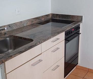 Gemütliche 1.5-Zimmer-Wohnung mit Balkon in Losone - Photo 4