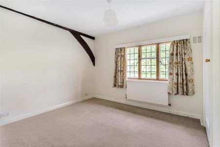 3 bedroom link detached house to rent - Photo 3