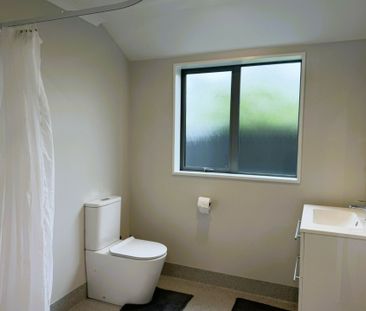 Modern Townhouse Close to Town - Photo 2