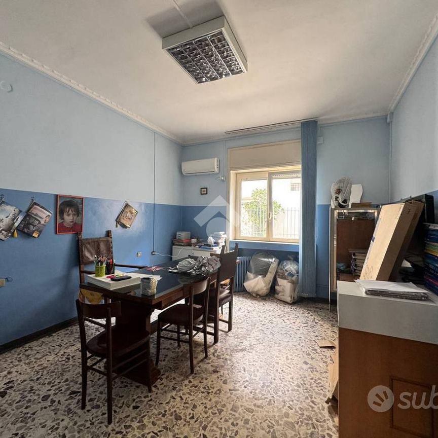 3 LOCALI A AVERSA - Photo 1