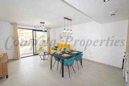 Apartment in Torrox-Costa, Close to the beach - Photo 5